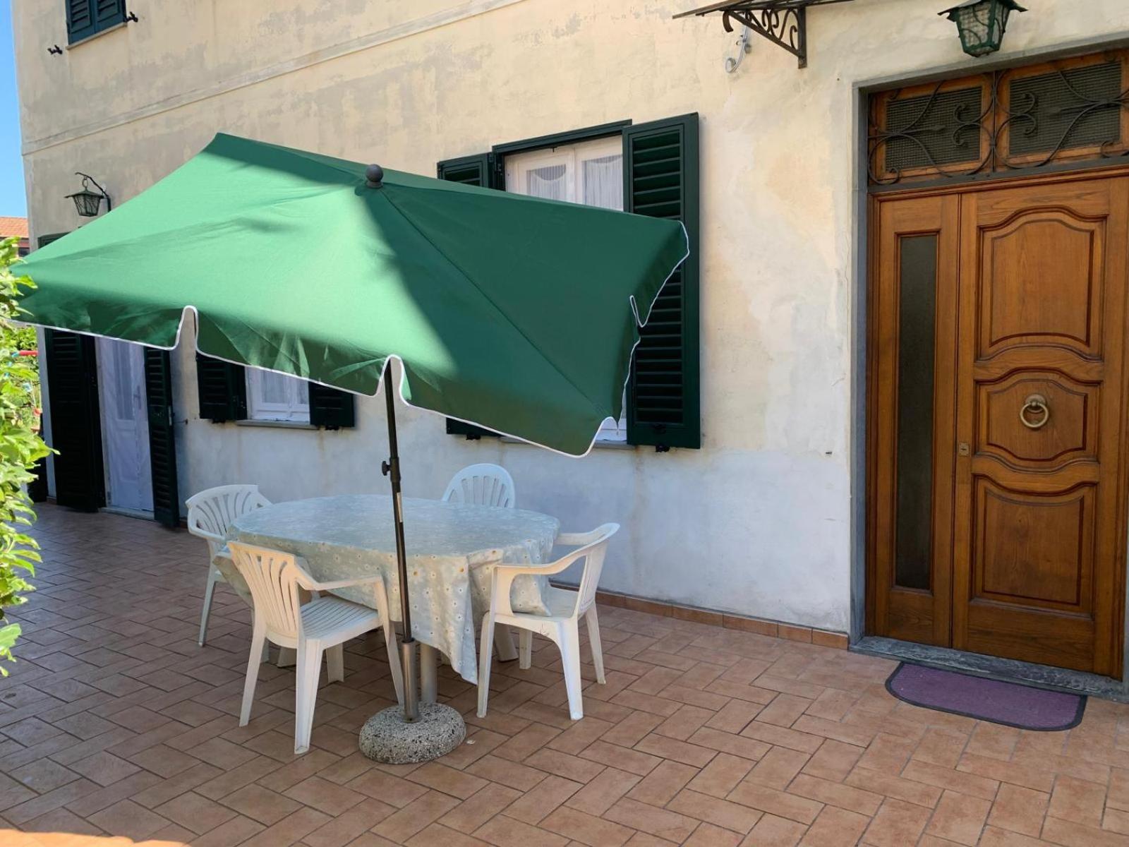 Appartement Violet - La Casa Del Pucci à Lucques Extérieur photo